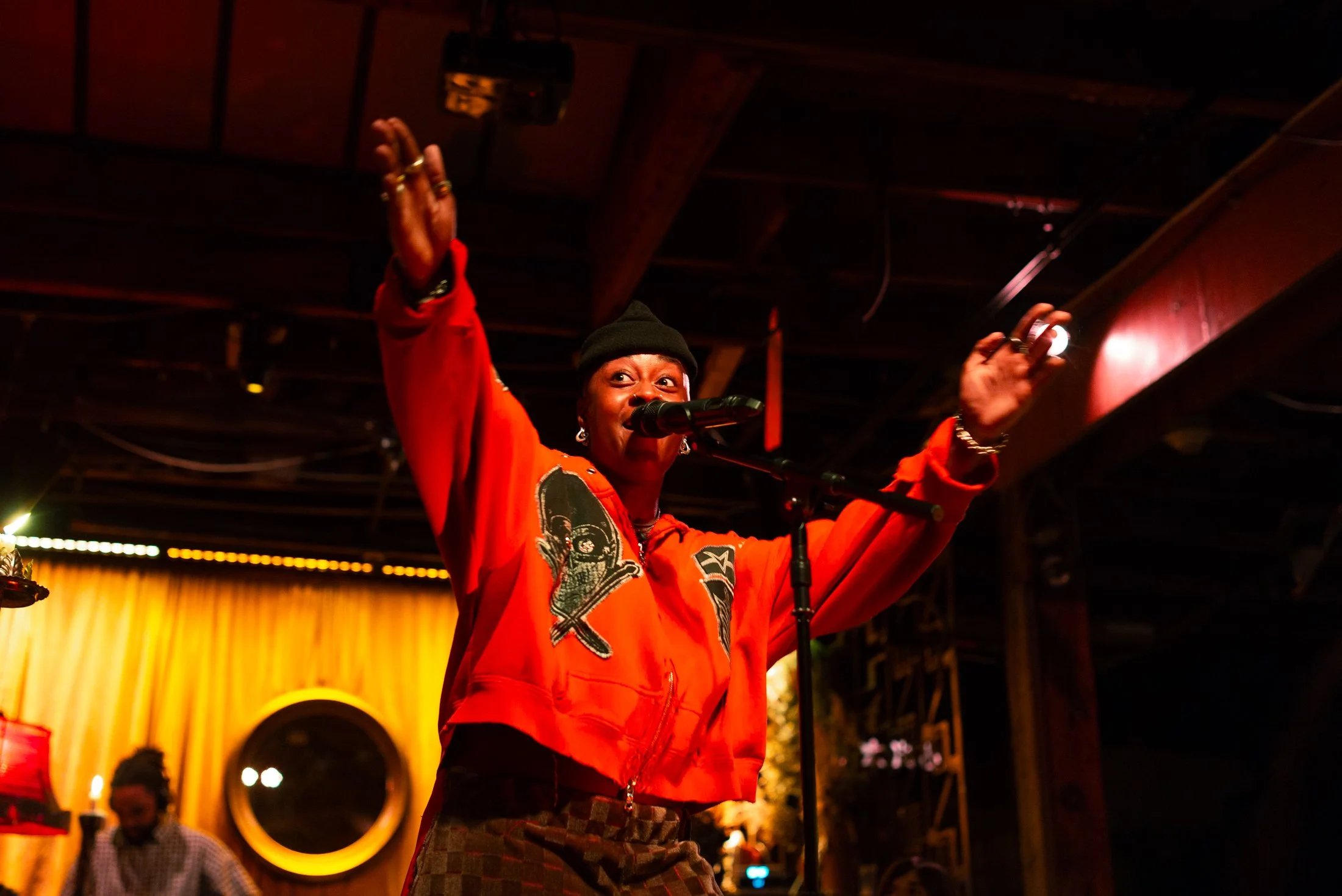 L1007988-2.jpg