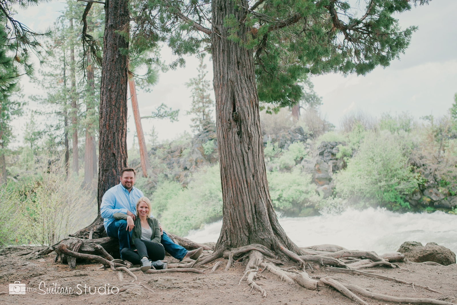 Bend, Oregon Lifestyle Wedding Photographer -  The Suitcase Studio - Engagement Photos at Dillon Falls - Deschutes Forest 