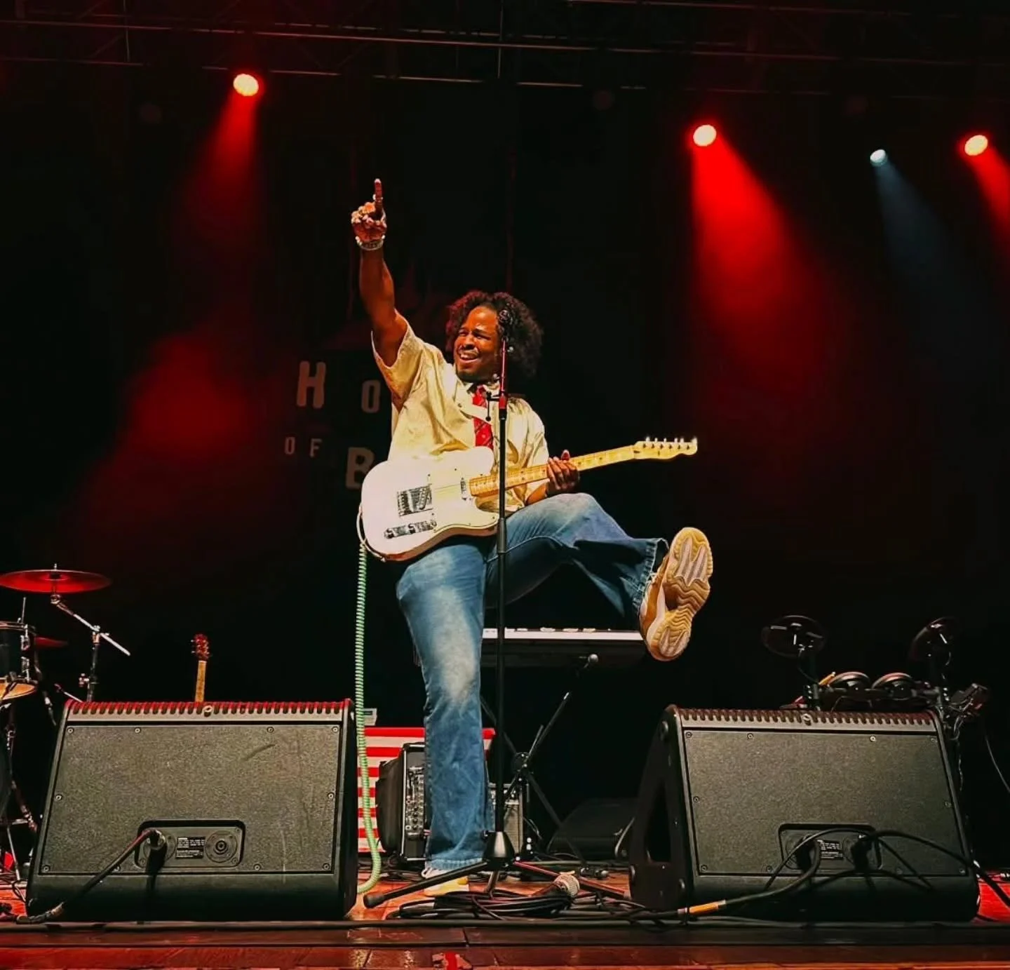 @obscenery.photography did her thang with these photos at @hobhouston on Sunday with @ogafroman! What a great week last week! More to come yall! #qmooremusic #afroman #qmooretours #hobhouston