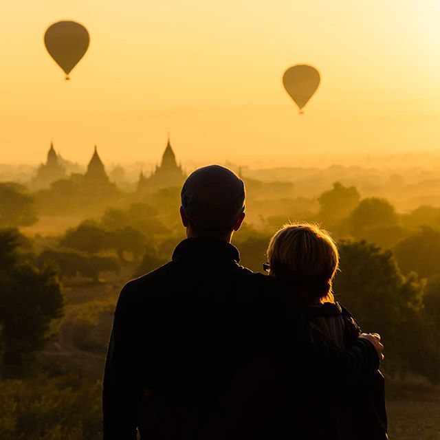 Join me on the &quot;Un-Tour to Myanmar&quot; in November for Food, Festivals and Photography

This super-small group journey (max 8 people) is happening at my favorite time of the year in Myanmar, and around my favorite festival: The Tazaungdaing Fi