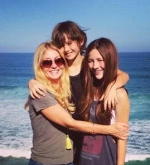 Thousands of women like Anna Jennings (left) are now suffering from severe side effects and complications they allege were caused by Essure.