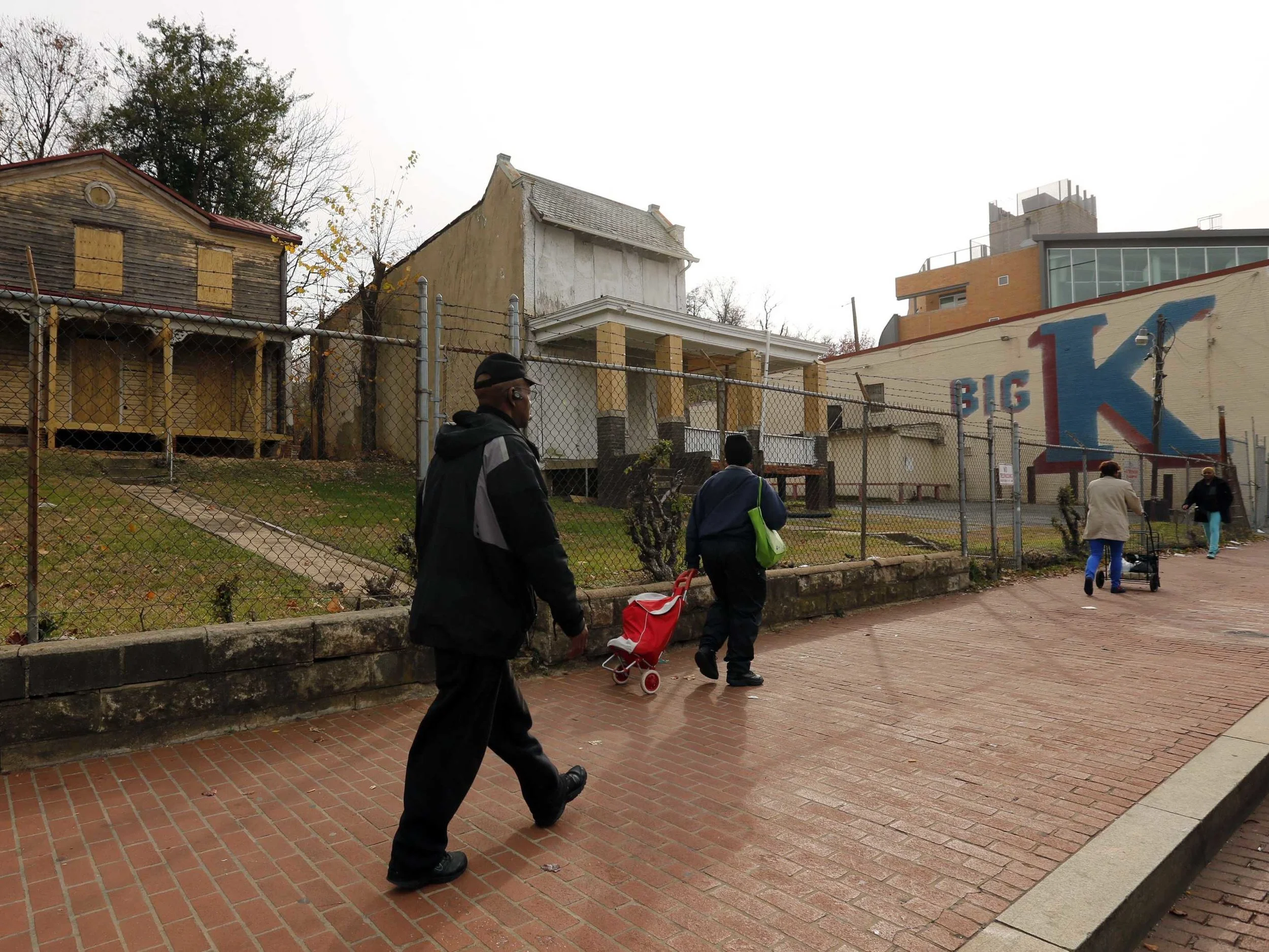 The wealth gap is painfully obvious in Ward 8 of Washington D.C.
