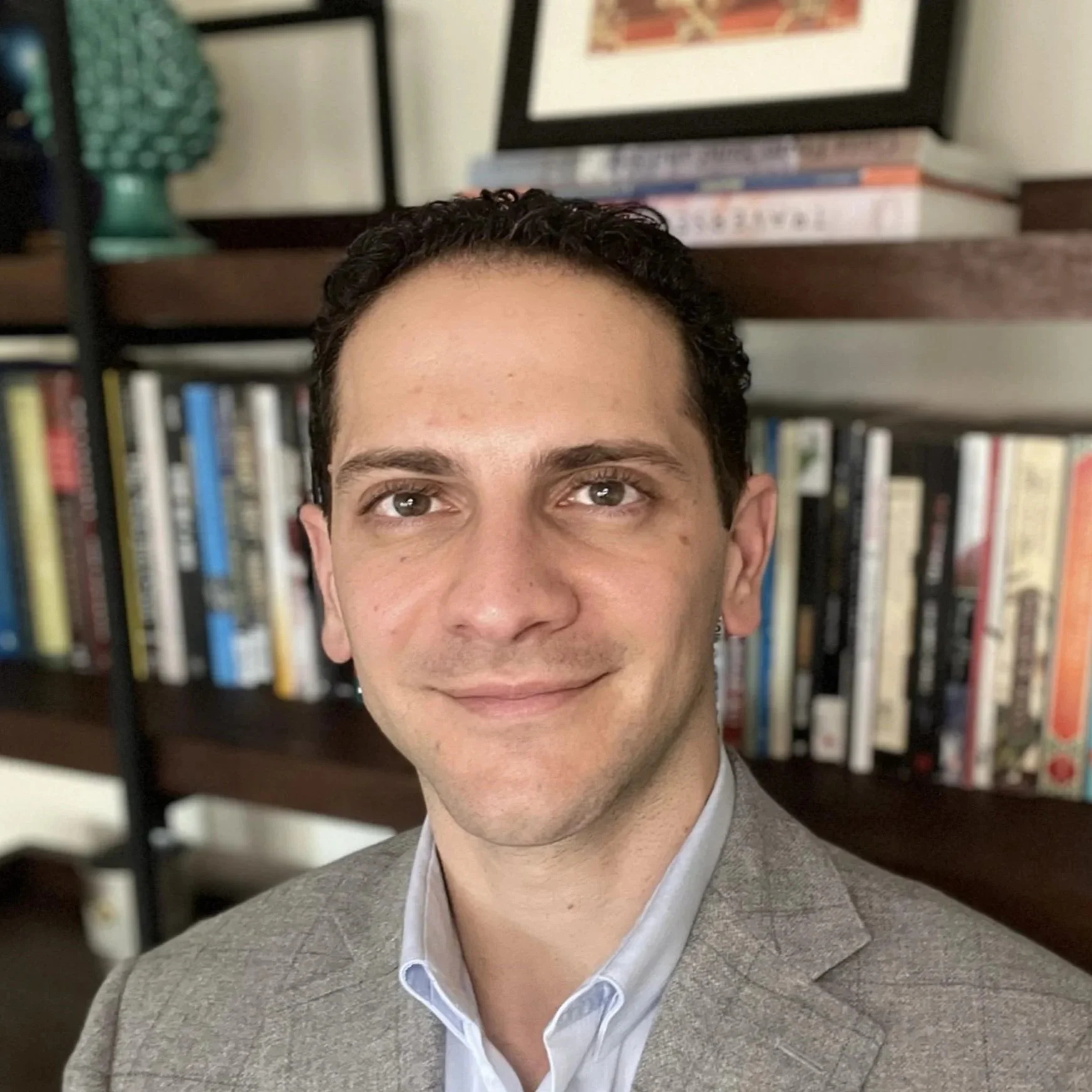 Yaman Salahi's headshot.