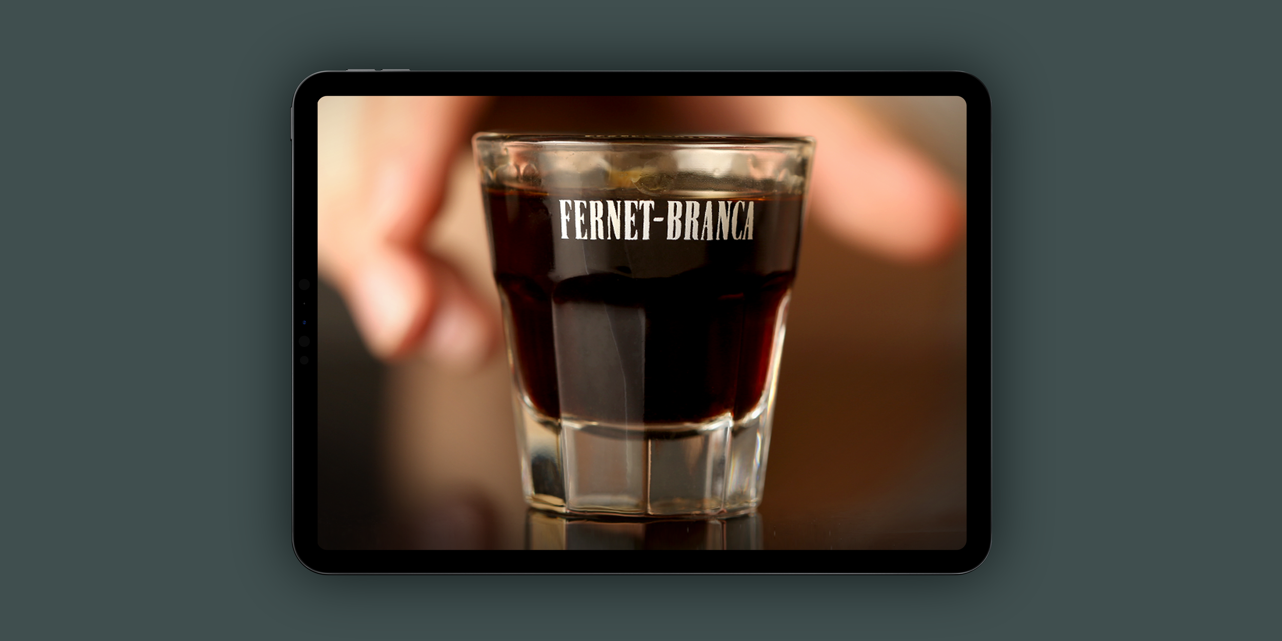 Fernet-tablet-mockup-2.png