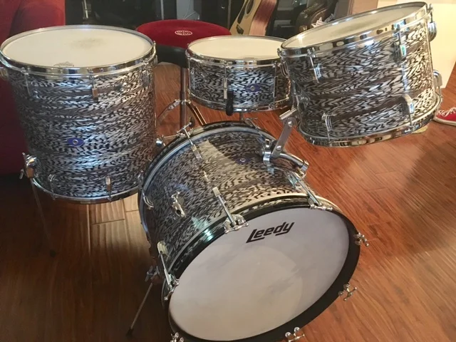 1966 Leedy Shelly Manne Outfit No. 11 in Grey Agate Pearl