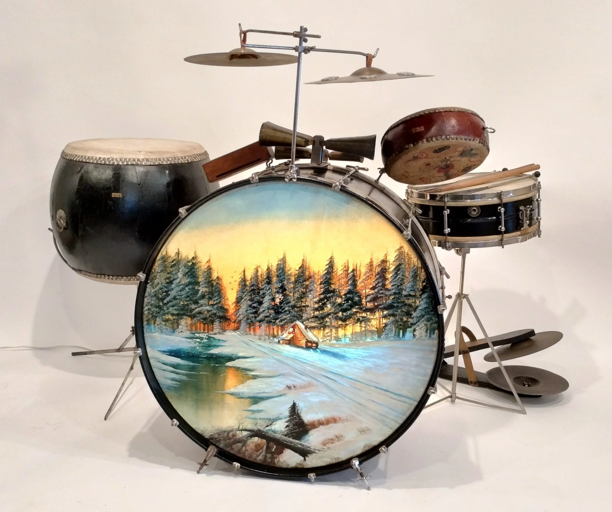 1929 Ludwig Winter Scene, 1929 Mountain and Lake Gold  Sparkle Trap Sets