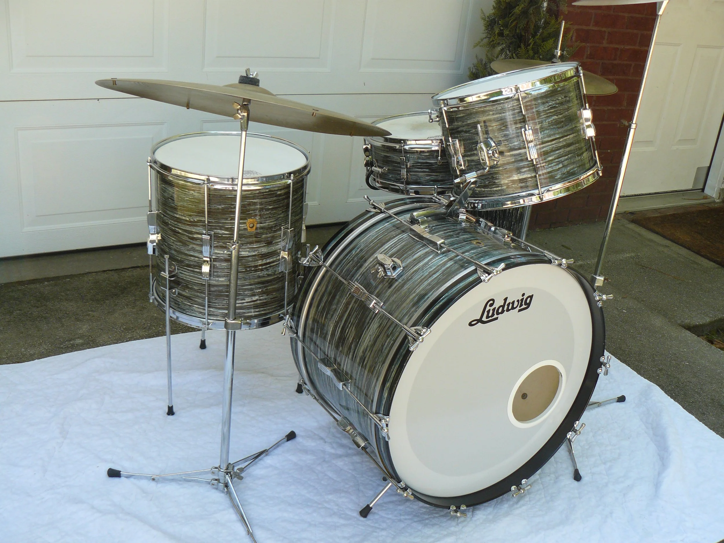 1967 Ludwig Club Date set