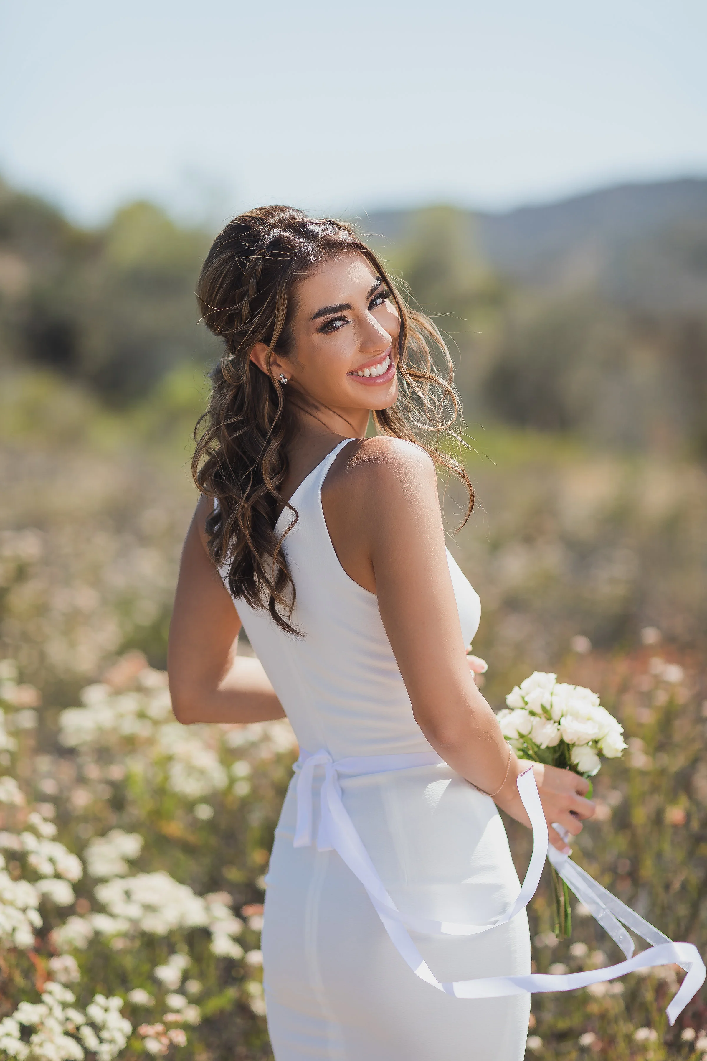 Bridal Portraits in Laguna nature park.jpg