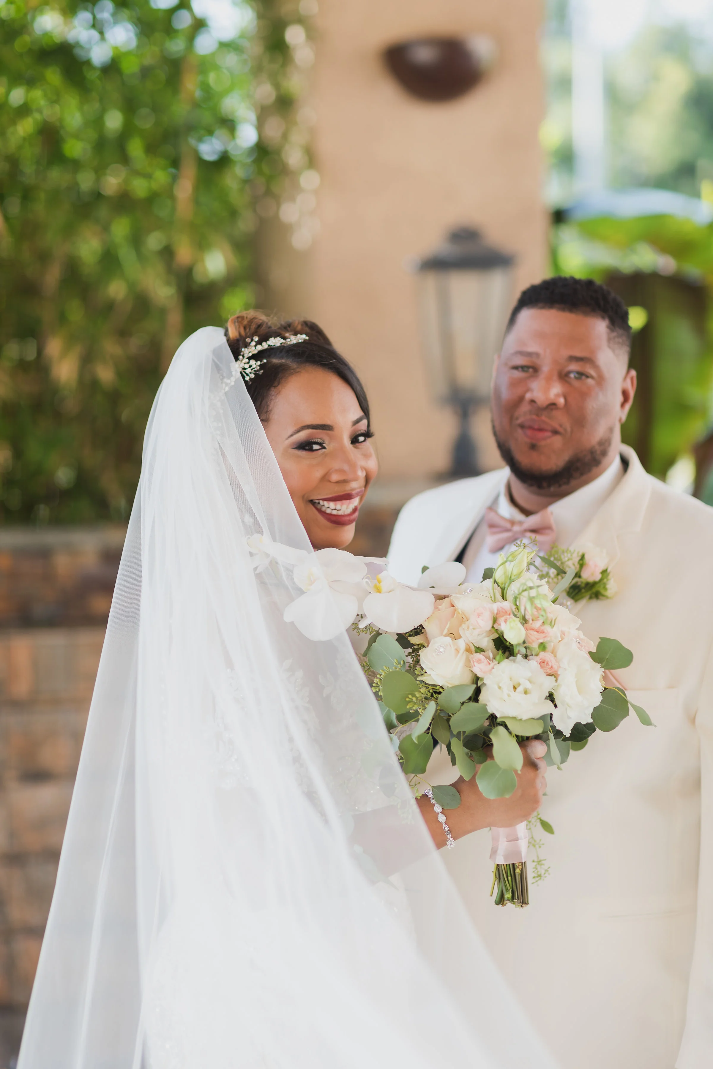 ! Beautiful Wedding Portraits with Long Veil Top Long Beach Photographer.jpg