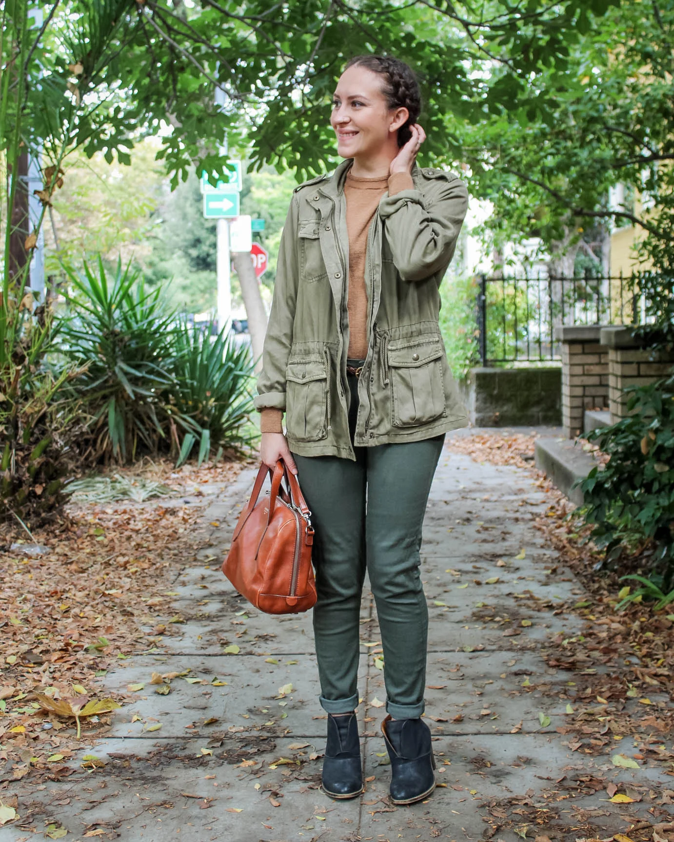 Capsule wardrobe outfit fall 2016 | what to wear to an interview | tintedgreenblog.com