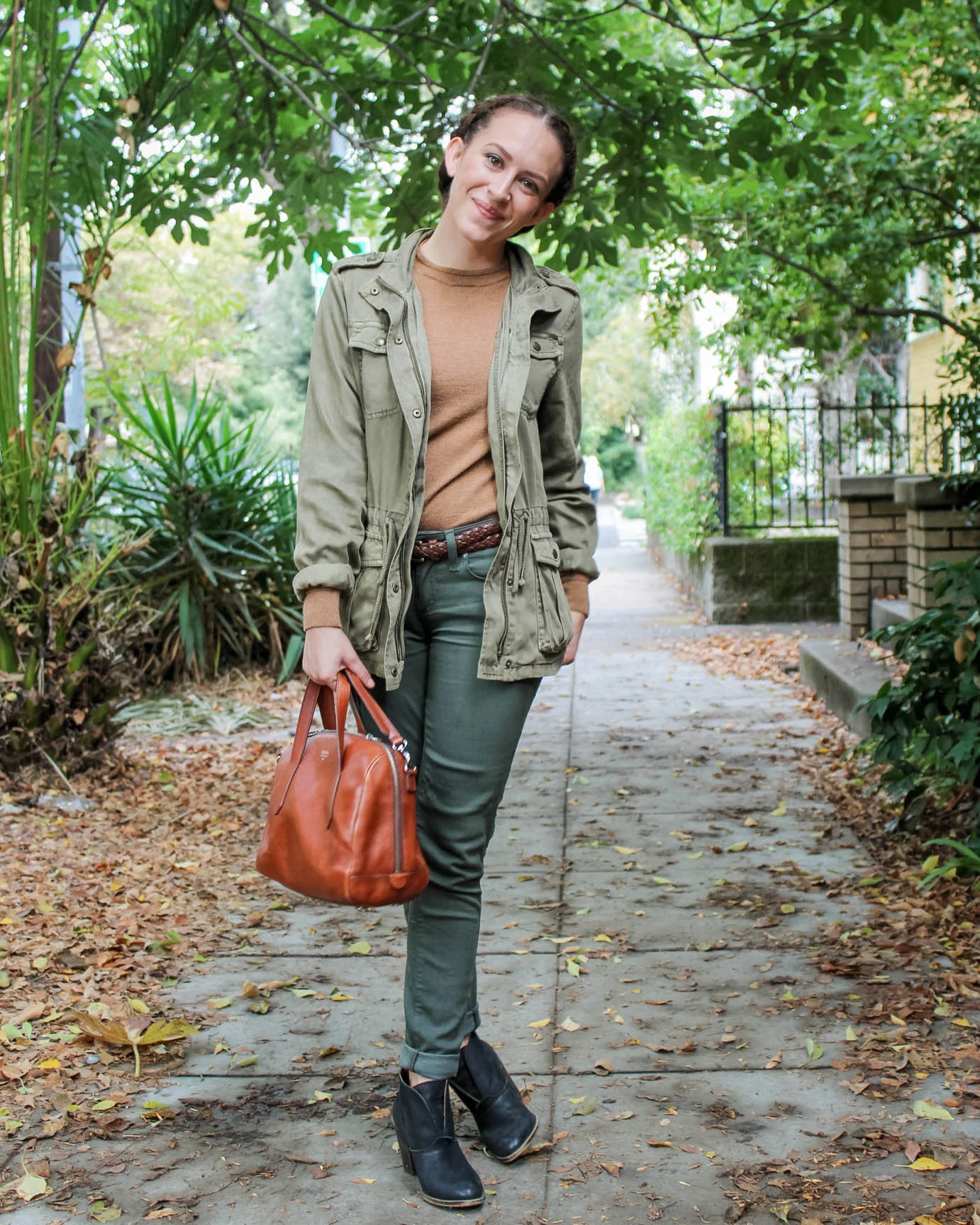 Capsule wardrobe outfit fall 2016 | what to wear to an interview | tintedgreenblog.com