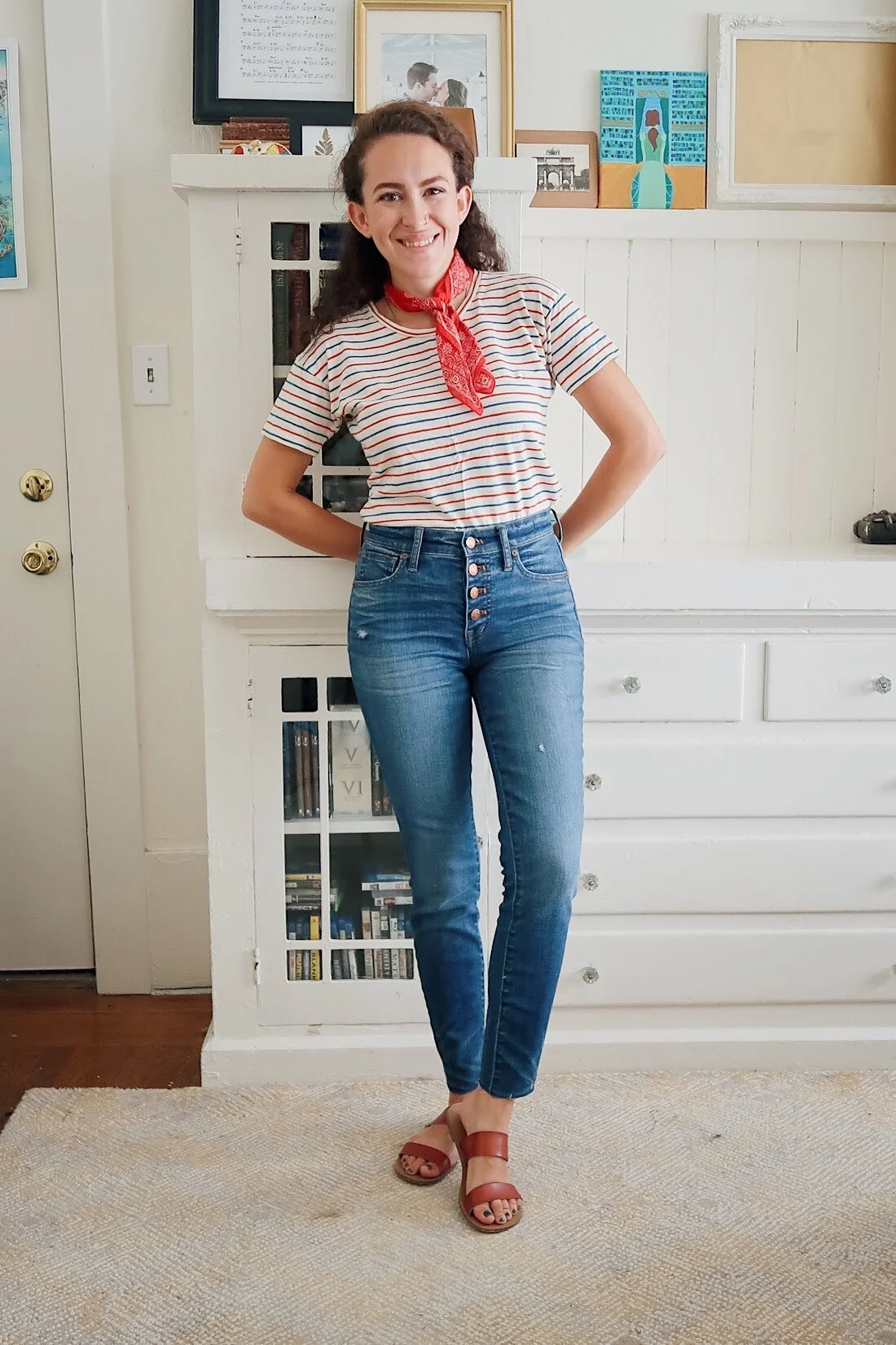 my mid-season mini haul included these madewell button up jeans. i agonized over whether or not to buy them but i'm so glad i did! the buttons add such a nice detail to any simple outfit. styled with a blue and red striped crewneck tee from madewell and a red bandana (makes me feel so french!)