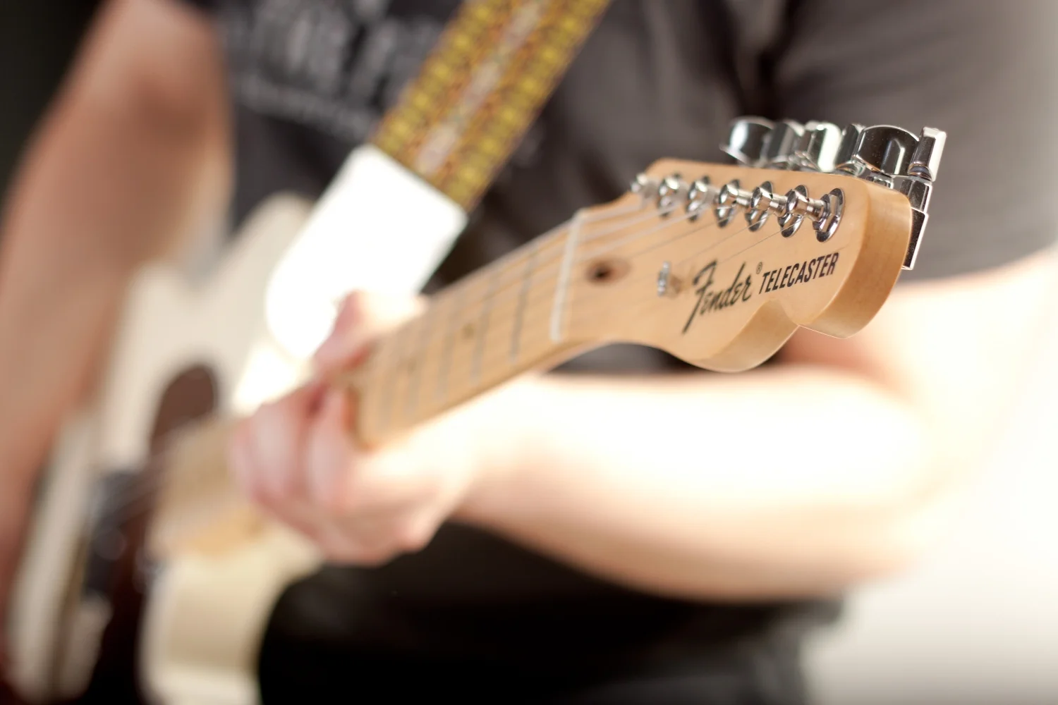 Gitarrenunterricht Korntal - Song-orientierter Unterricht für Gitarre und Ukulele