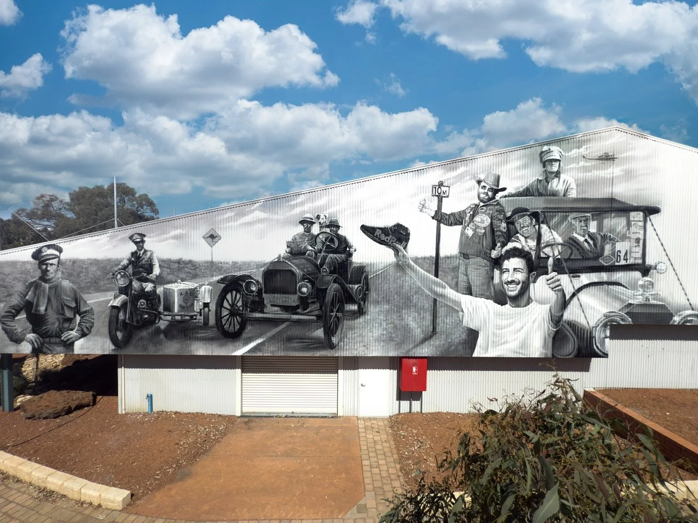 Finished piece at the @motormuseumwa with @artbyd3stroy — a tribute to the legends who’ve shaped WA’s motoring story, from the early days of exploration to the world stage of racing.
We copped 40-degree days, thunderstorms and more