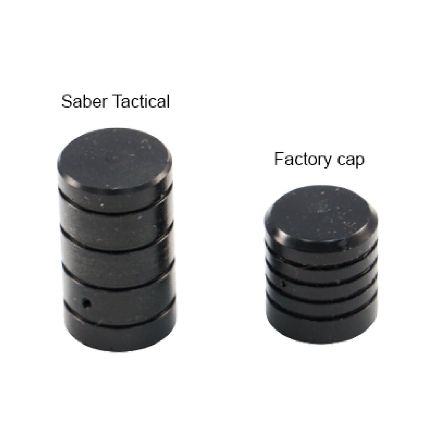 เปรียบเทียบฝาปิดช่องเติมลมแบบยาว Saber Tactical ST0019 ด้านซ้าย กับฝาเดิมจากโรงงานด้านขวา