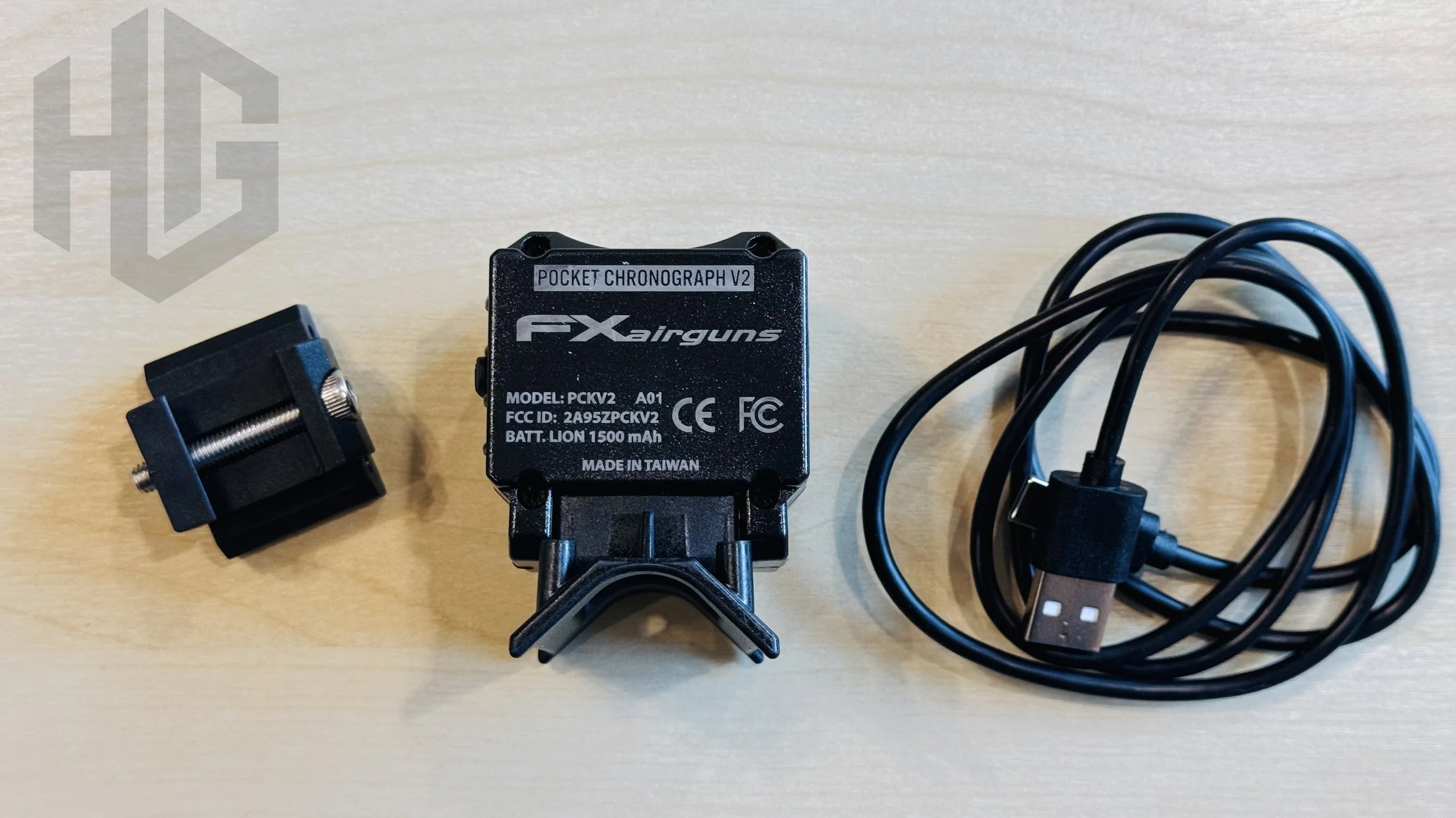 FX Pocket Chronograph V2 รุ่น PCKV2 พร้อมขาจับลำกล้อง ขาจับราง Picatinny และสายชาร์จ USB-C