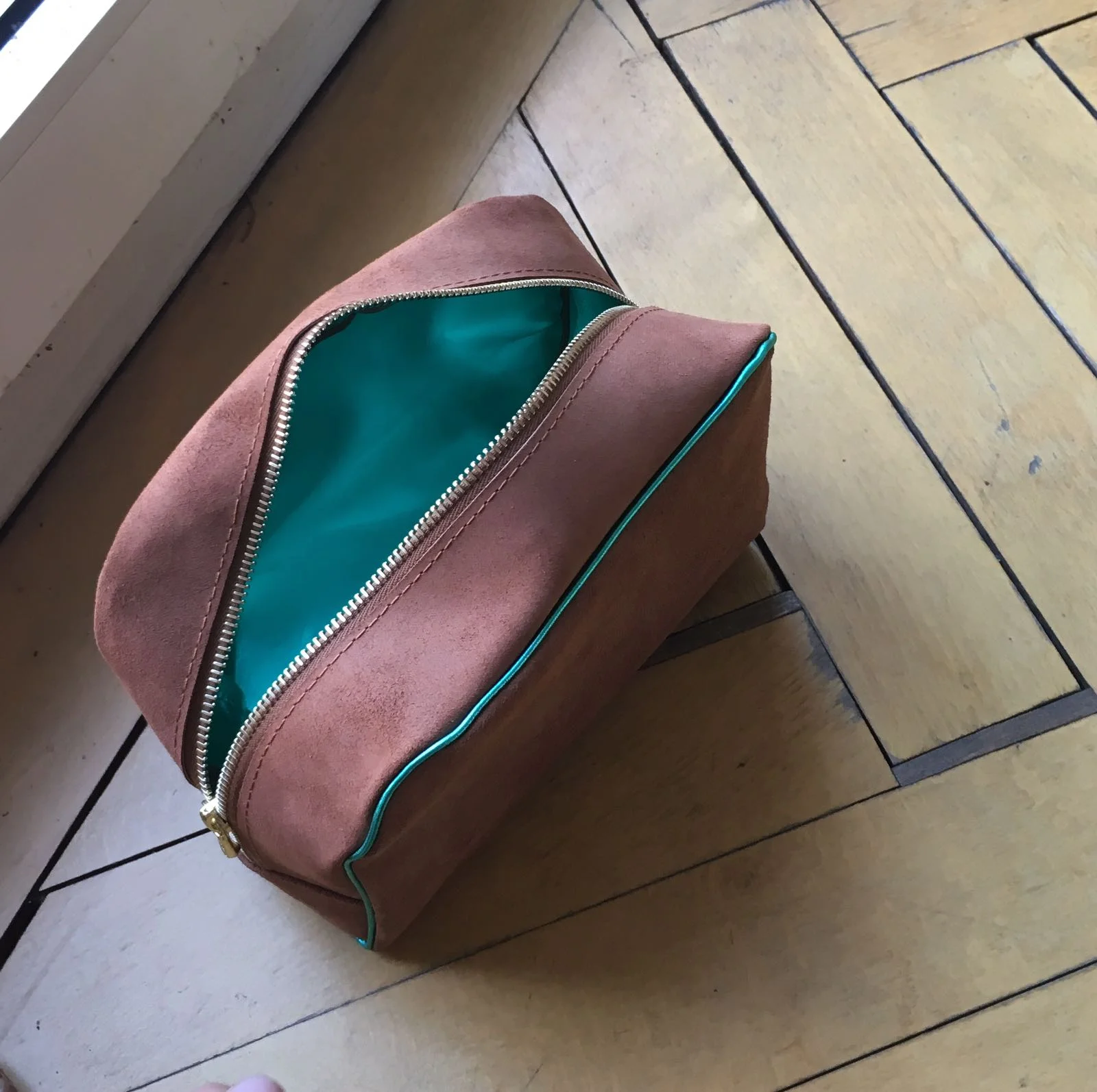  tas-cha da tualetta 