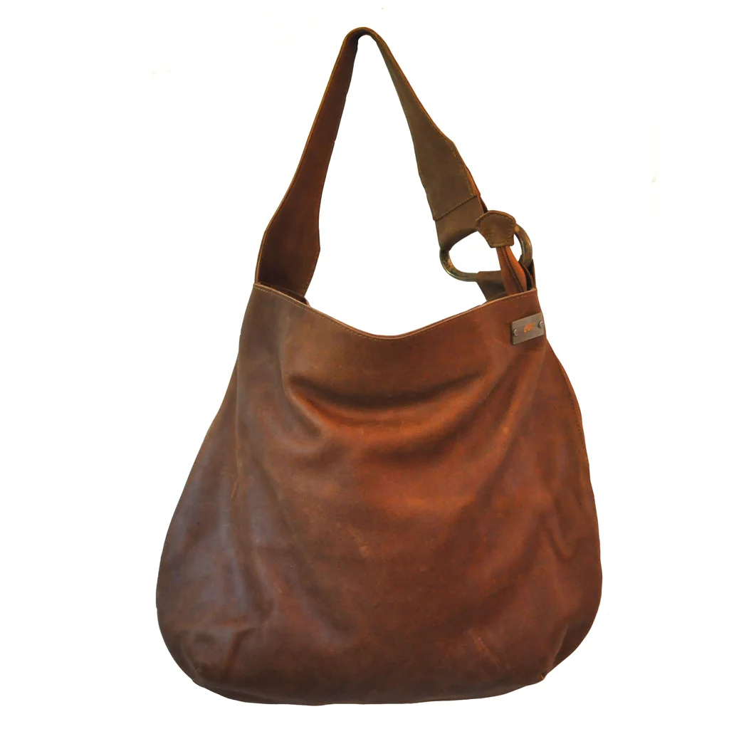 shoulder bag with ring front.jpg