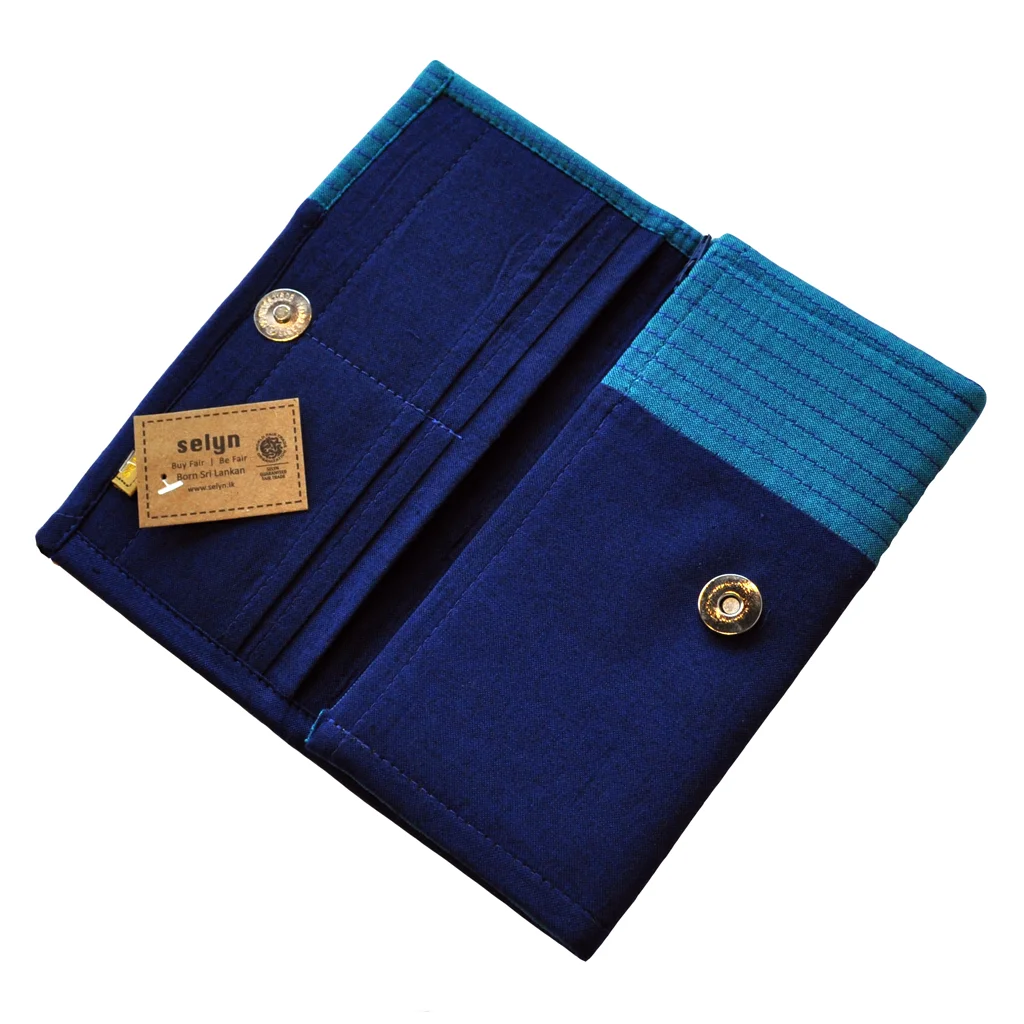 blue and turquoise purse open.jpg