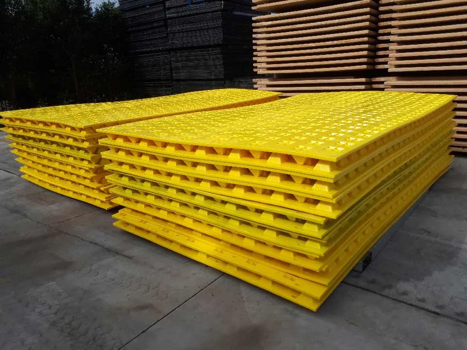 FODS_JWAOilfieldSupplies_stablilizedConstructionEntrance_constructionEntrance_constructionExit_trackoff_trackout_erosionControl_mudControlMats.jpg