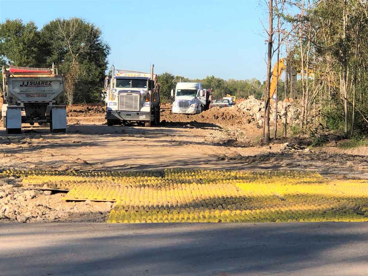 FODS_HarrisCounty_LauderBasin_FloodControlBasinConstructionEntrance_constructionEntrance_constructionExit_constructionMatting_mudMats_vehicleTrackingPad_wheelWashAlternative.jpg