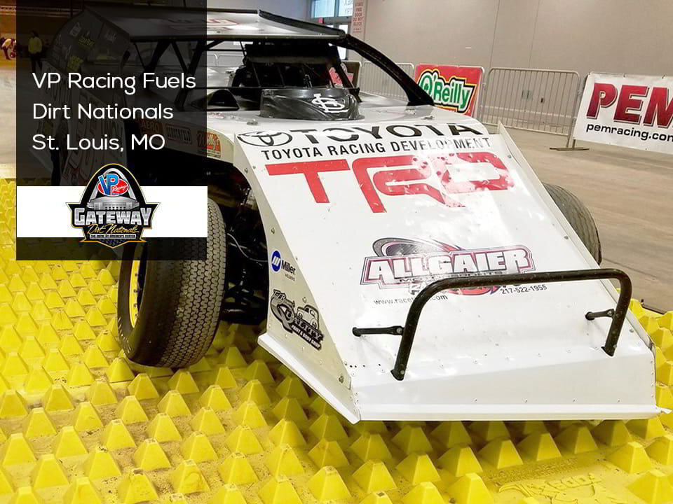 Nascar-Dirt-Nationals_fods_getfods_vehicleTrackingPad_civilEngineering_raceCarEntrance.jpg