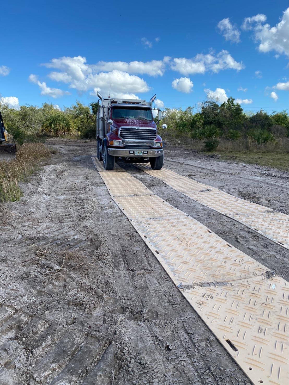 Scout_Ground Protection Mats_FODS_4x8_Composite Mat_ temporary roadways_temporary Dump Truck_construction mats_Paver Protection_Ground Protection Mats non-slip tread_ Ultra-high-molecular-weight polyethylene_HDPE_Work platforms_Composite plywood.jpg