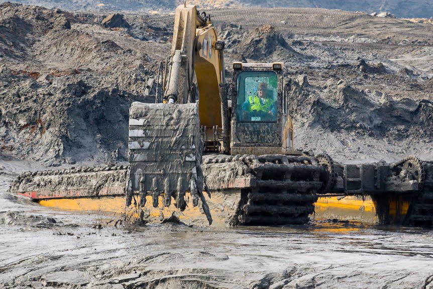 Coal_Ash_Remediation_Environmentally_Harmful_FODS_Trackout_Control_Chemical_Containment.jpg