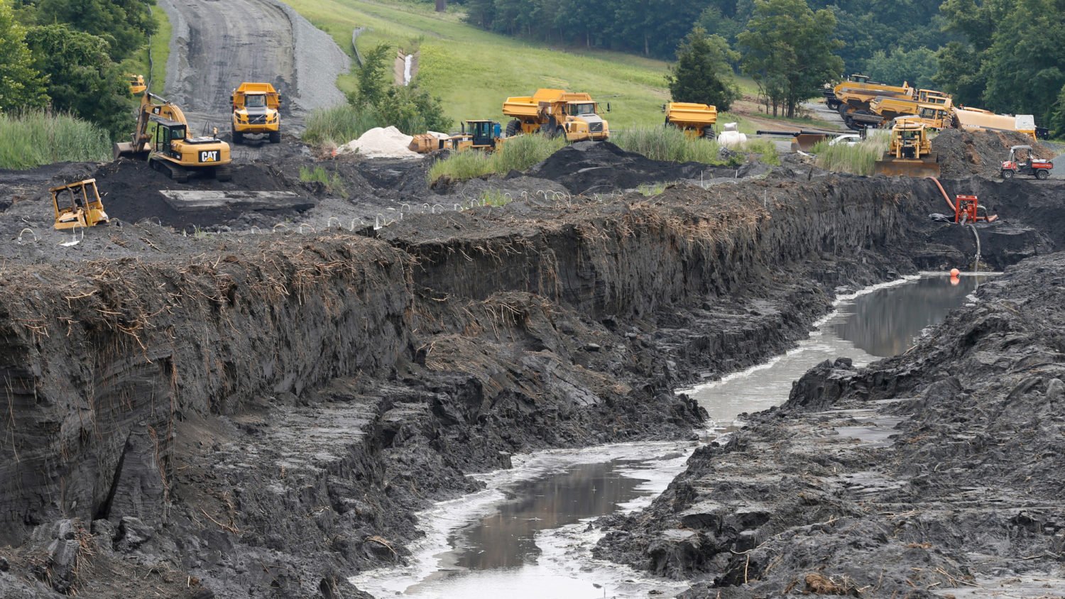 Coal_Ash_Remediation_Environmentally_Harmful_FODS_Trackout_Control_Chemical_Containment1.jpg