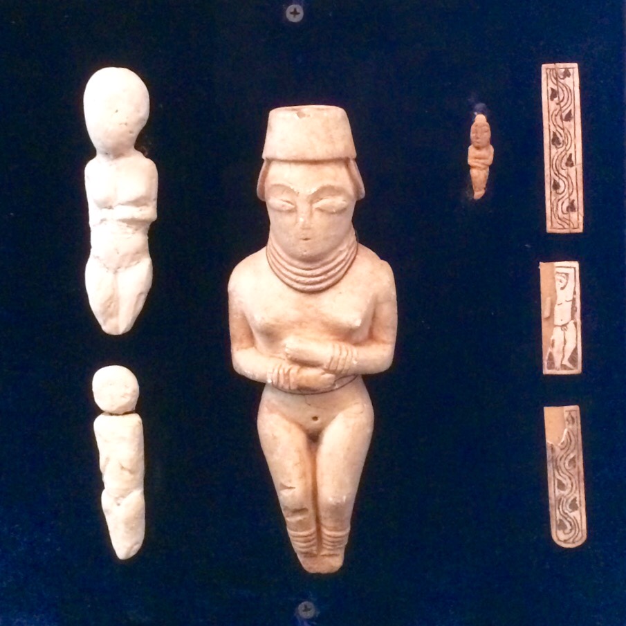 Figurines from Filippovka