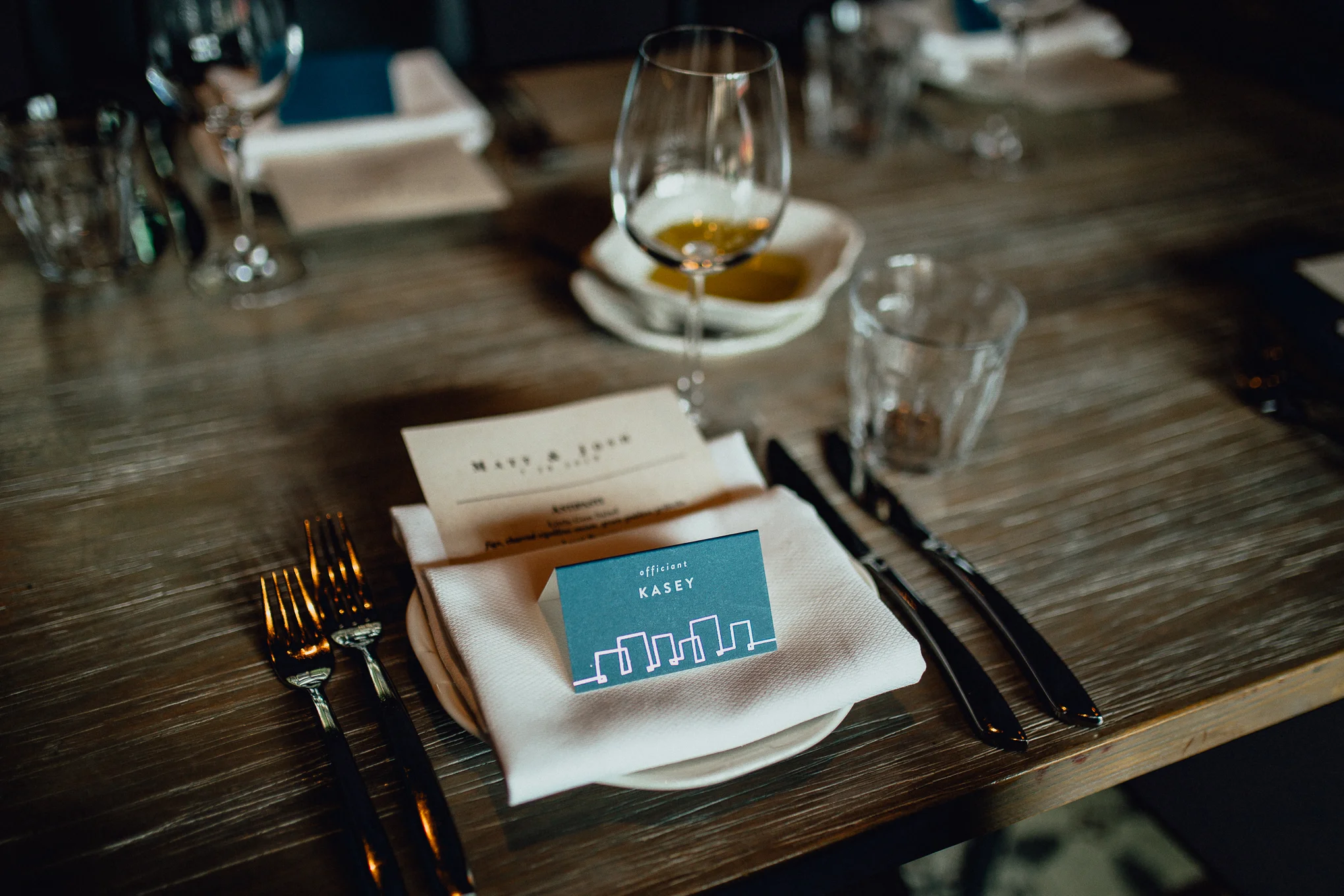 thompson-chicago-hotel-wedding-restaurant-dinner-table-setting.jpg