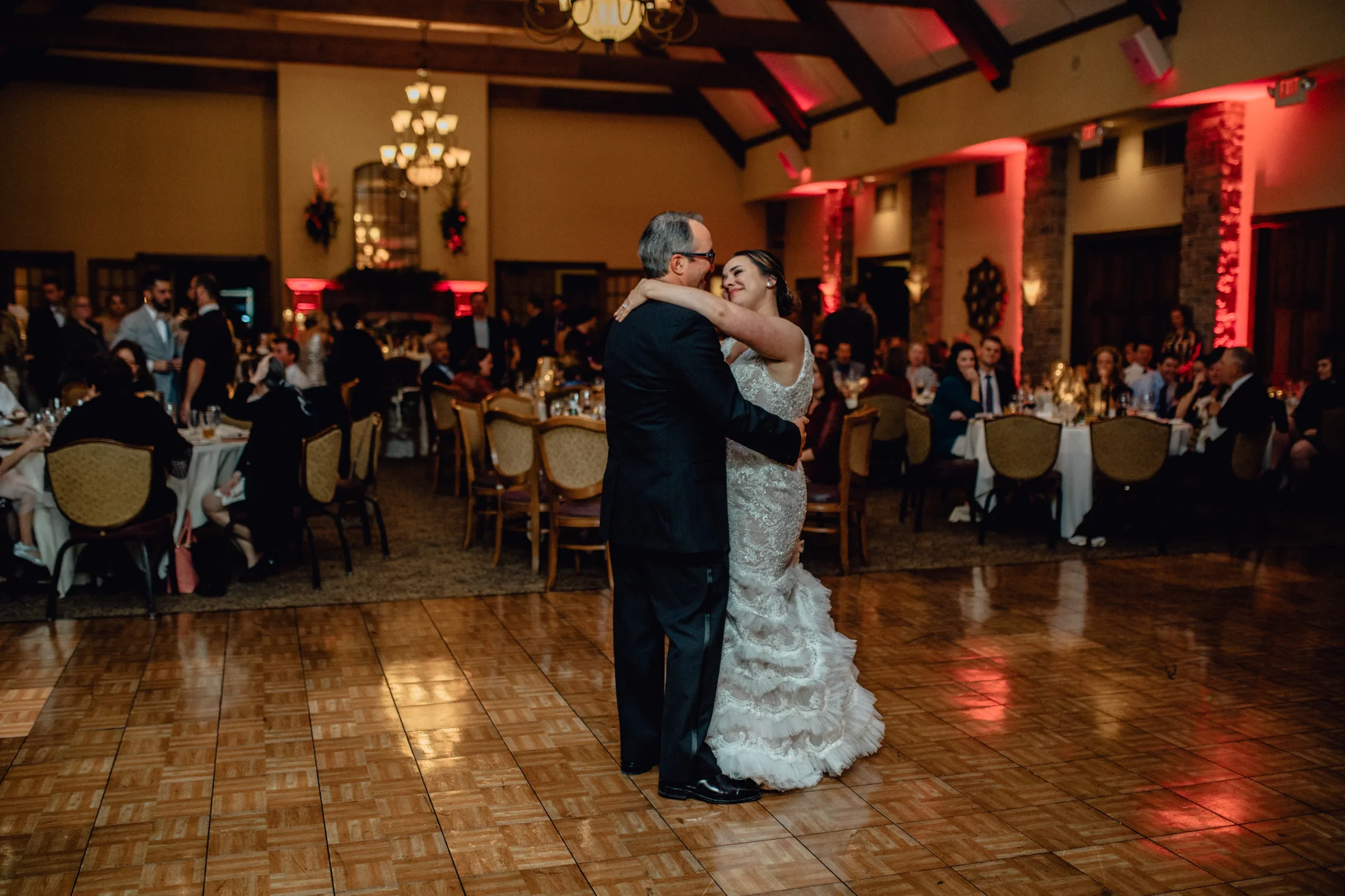 father-and-bride-first-dance-at-brandybrook.jpg