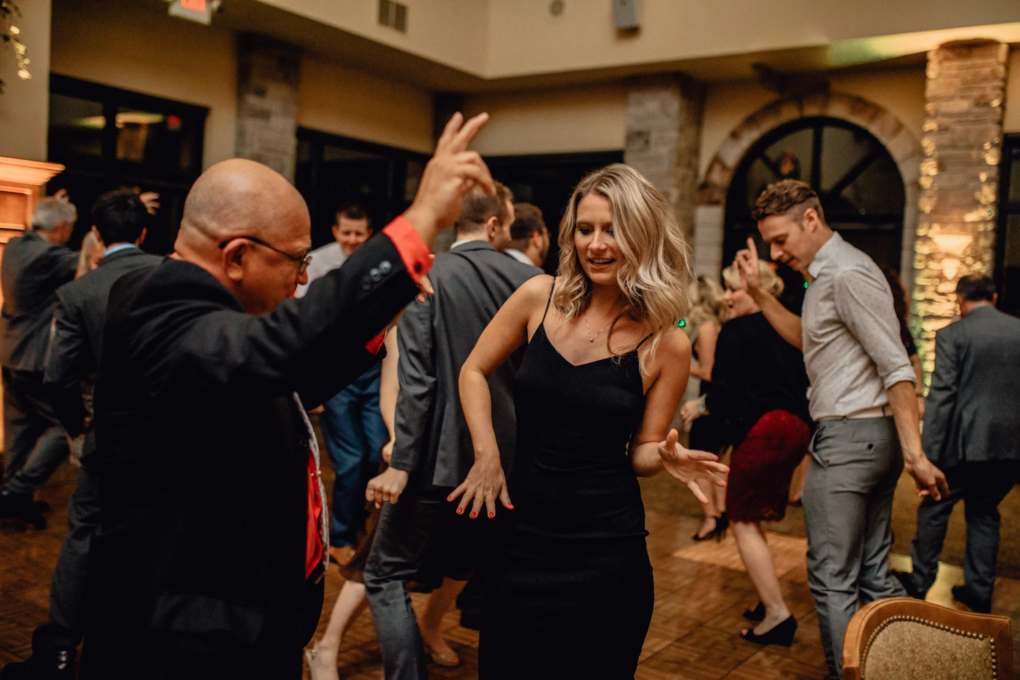 guests-dancing-at-wedding-reception-at-brandybrook.jpg