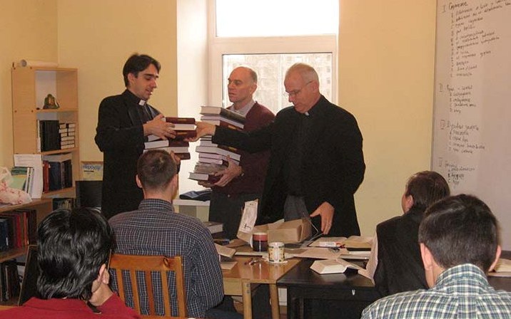 John Mahon always brings books for our students.