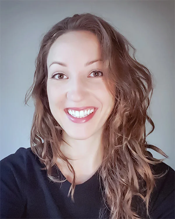 LauraHenderson.jpg