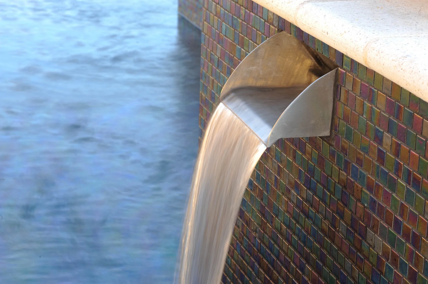 Smooth Flow Radius Stainless.jpg