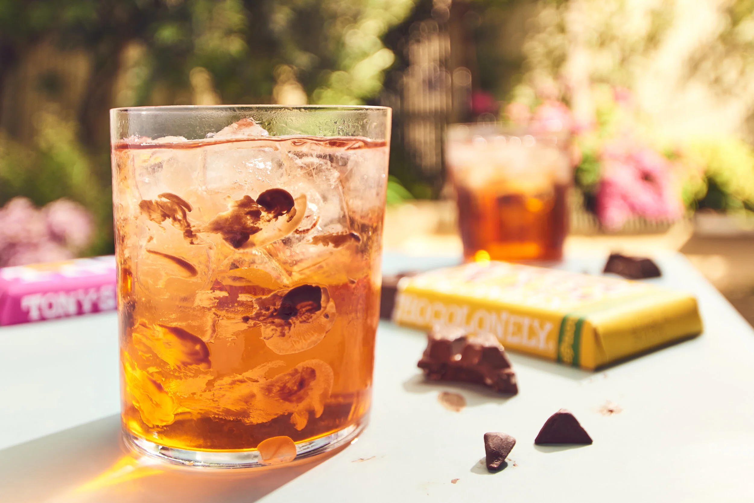 Tony's_Chocolate_Sticky Fingers On Glass.jpg