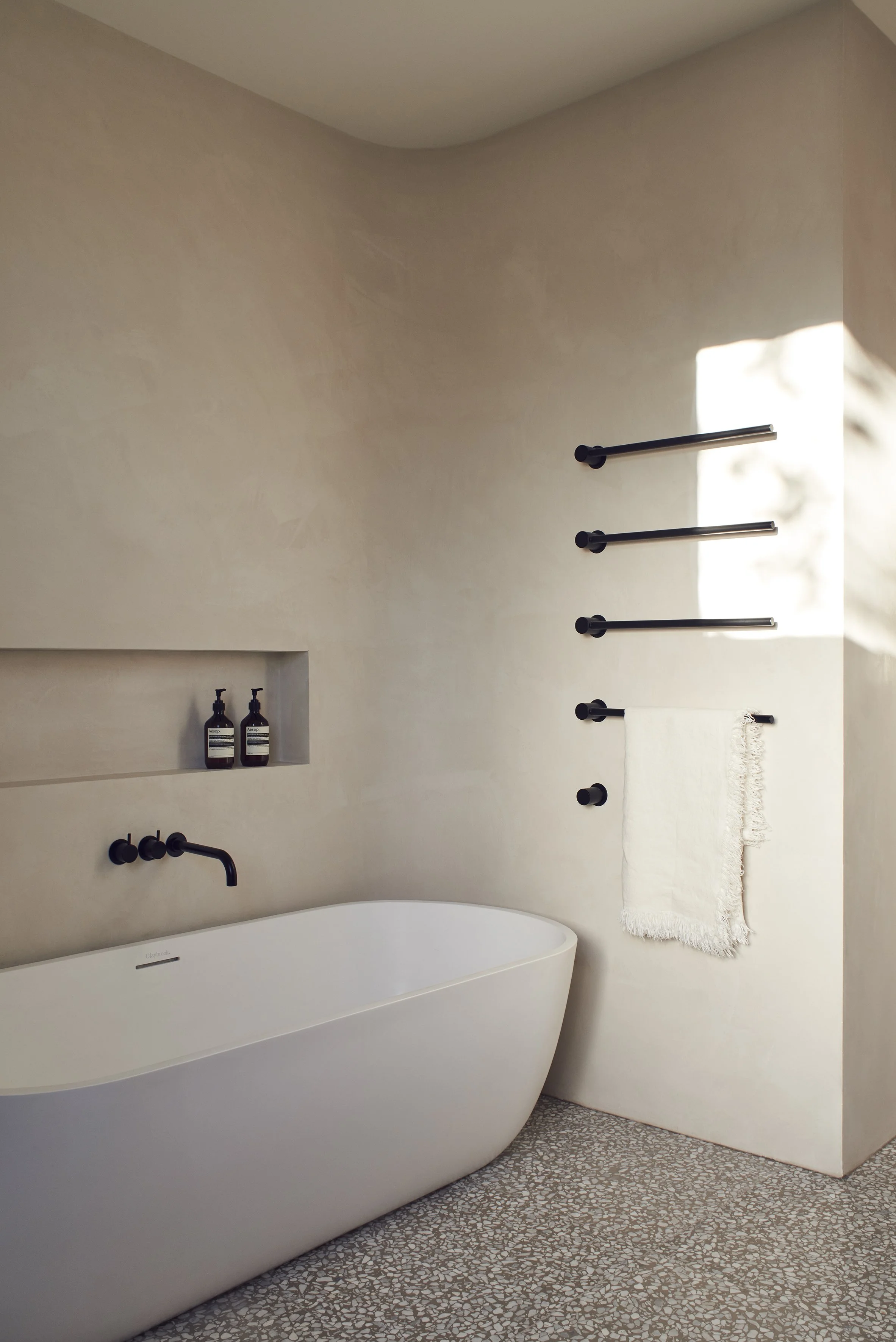 Barnsbury Park_Bathroom 2.jpg