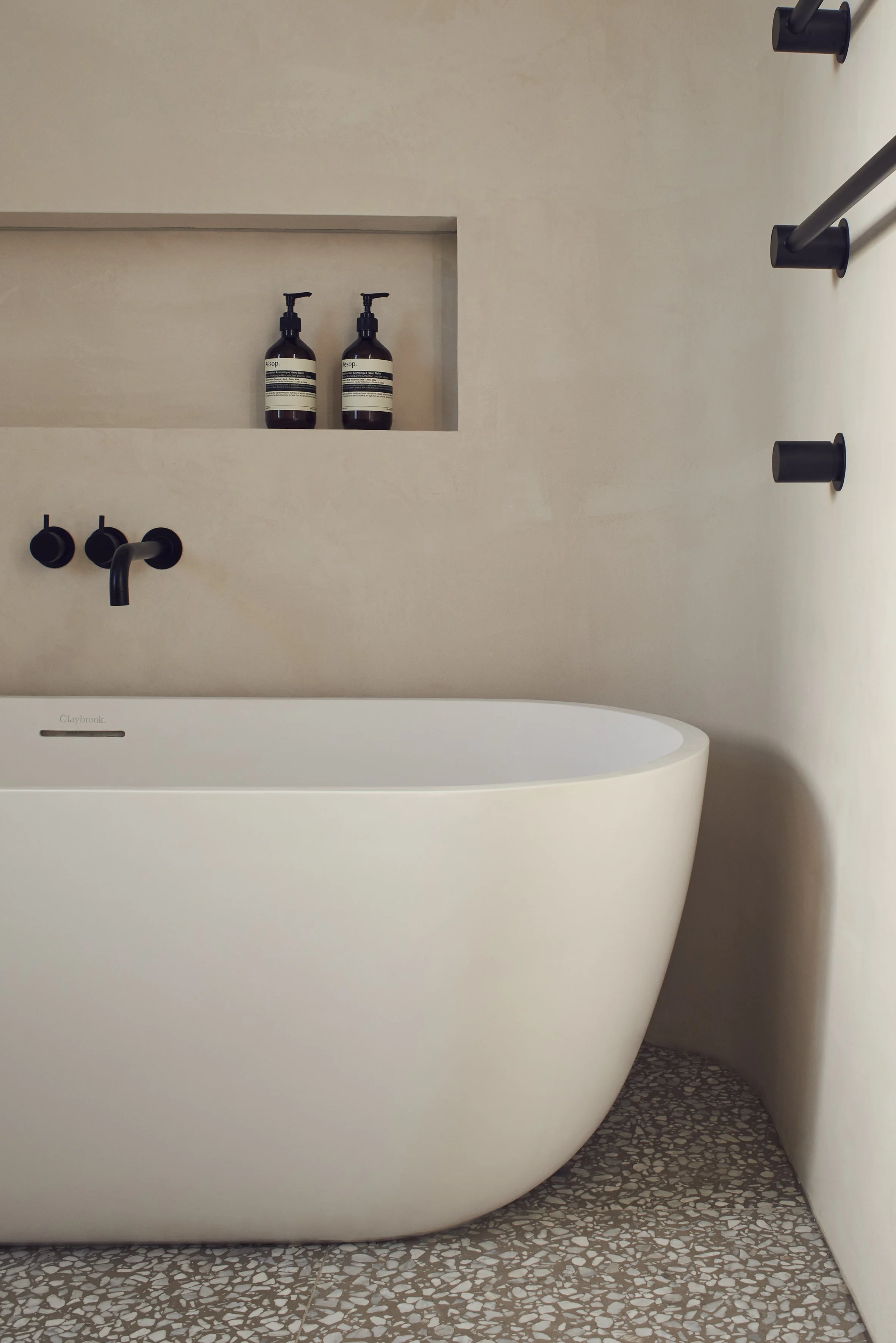 Barnsbury Park_Bathroom 4.jpg