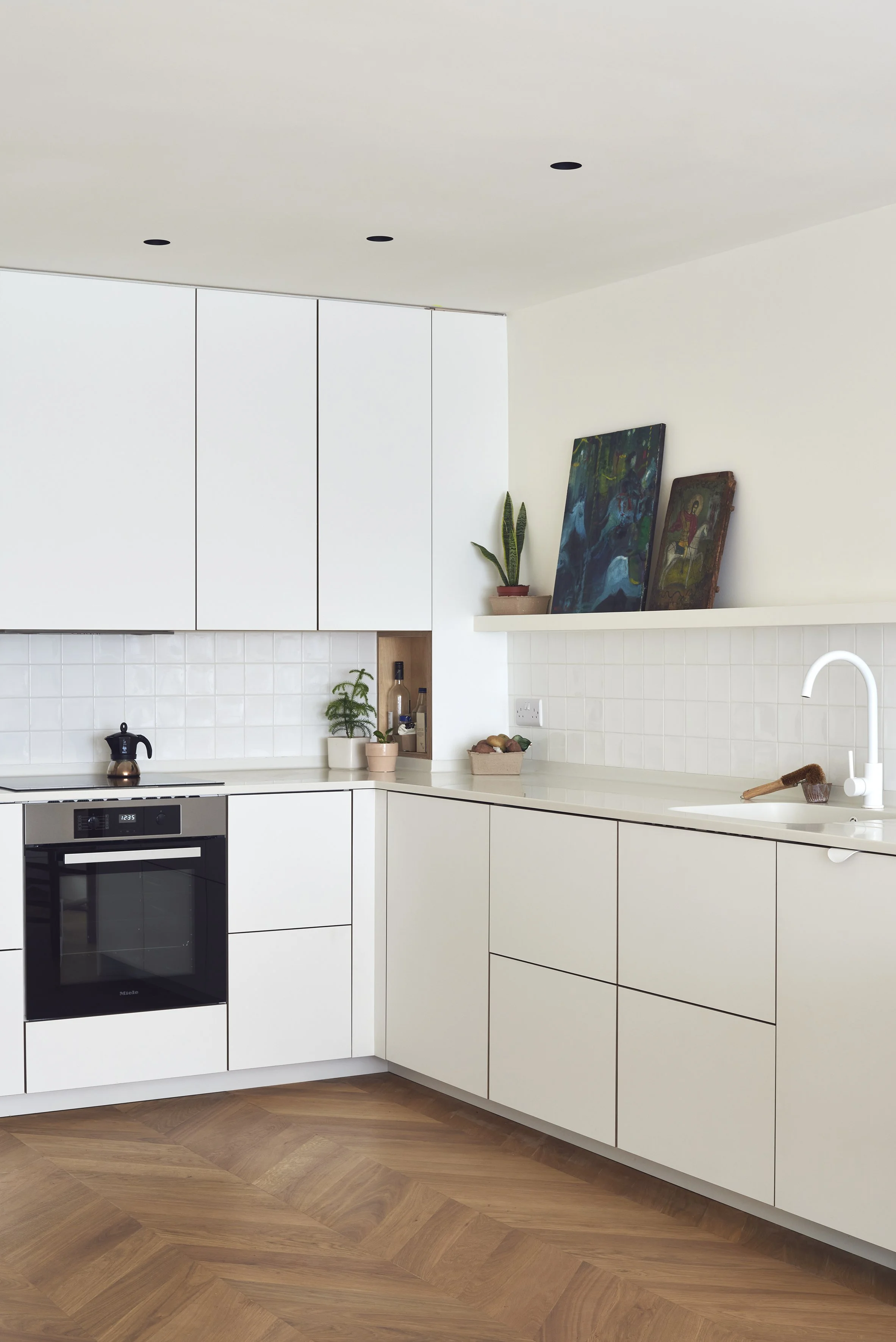 Woodbridge Street - Kitchen 1.jpg