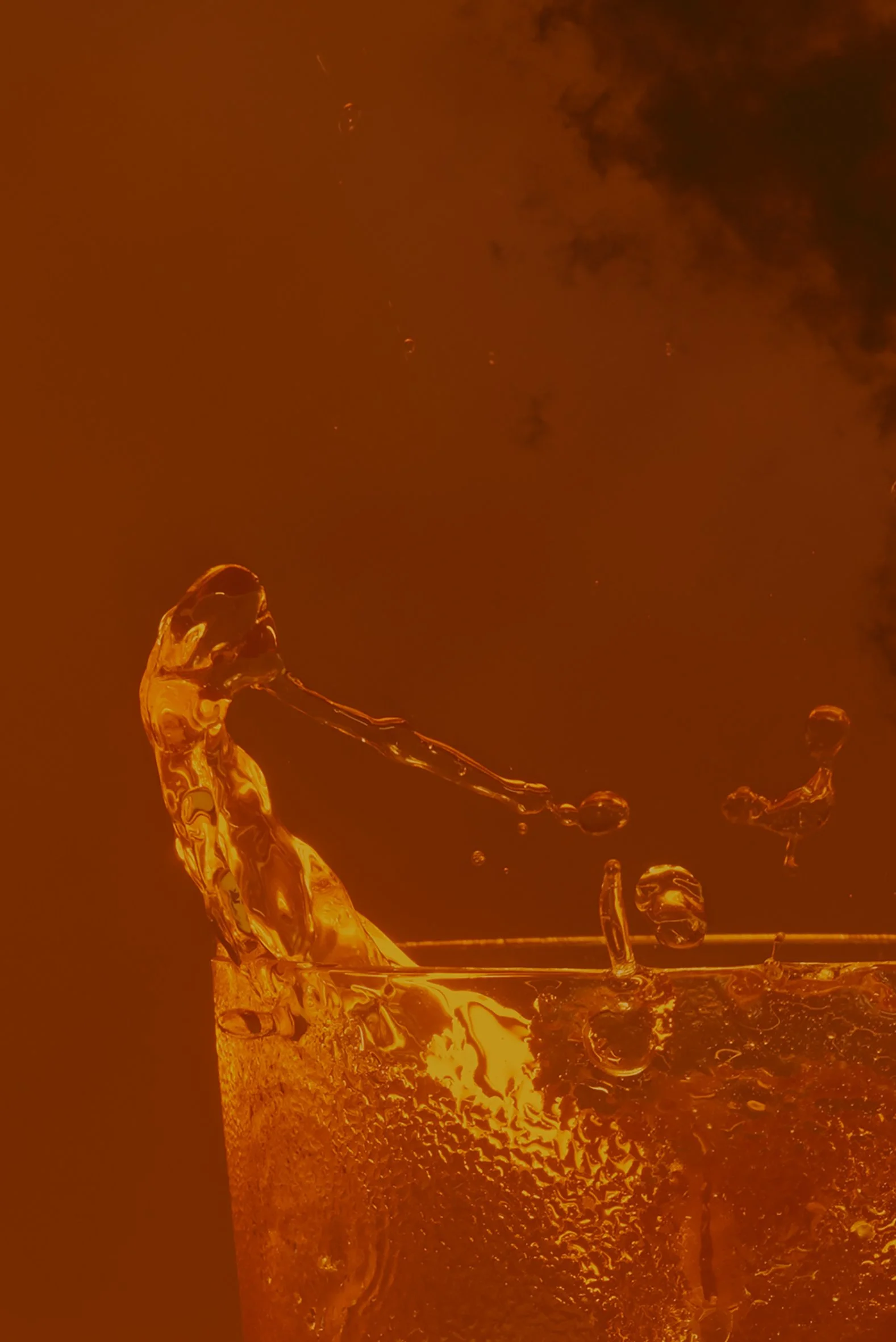 Aperol Spiritz Test 2 (Close Up 2).jpg