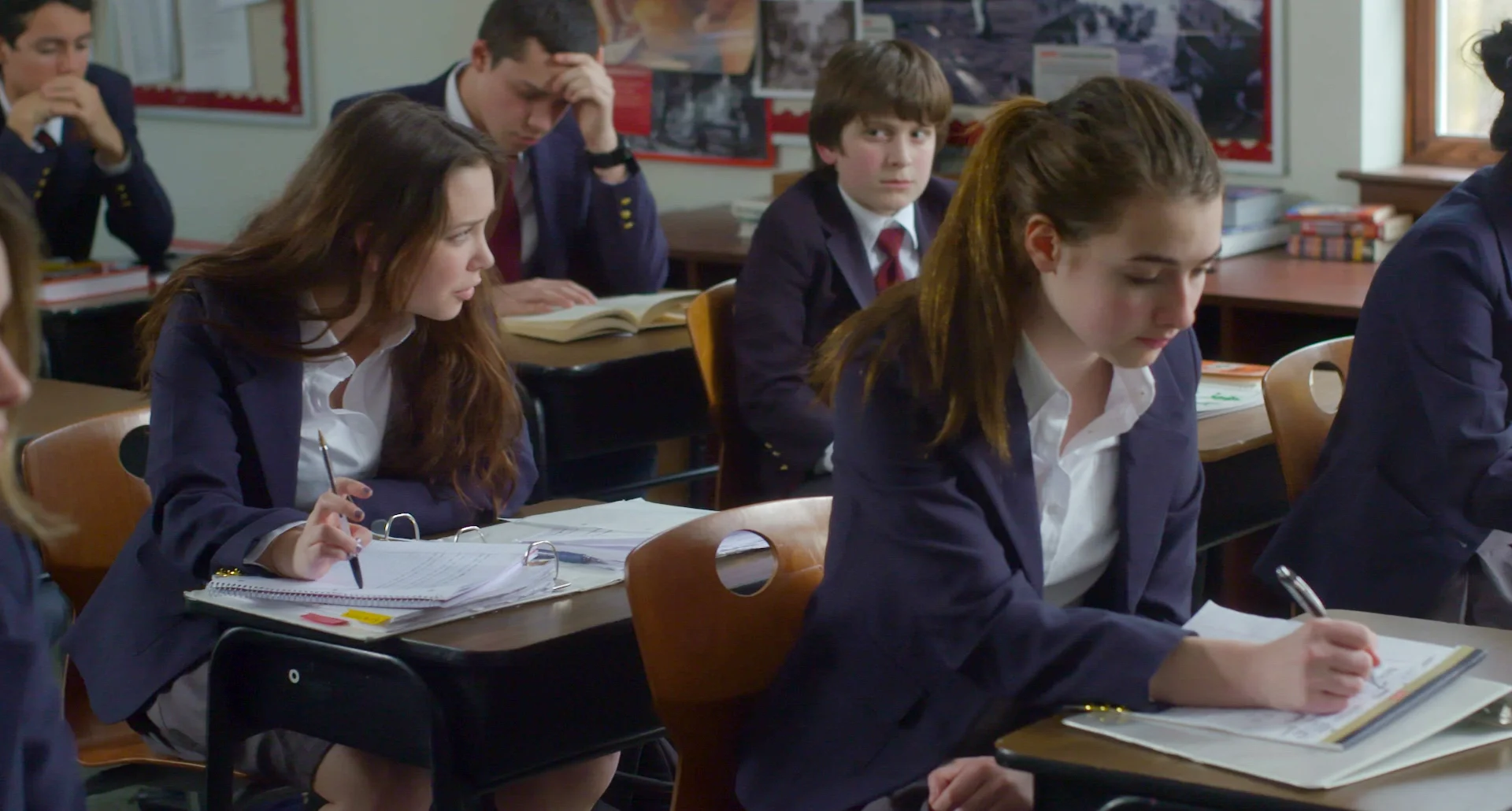 girl+asking+grace+in+class.jpg