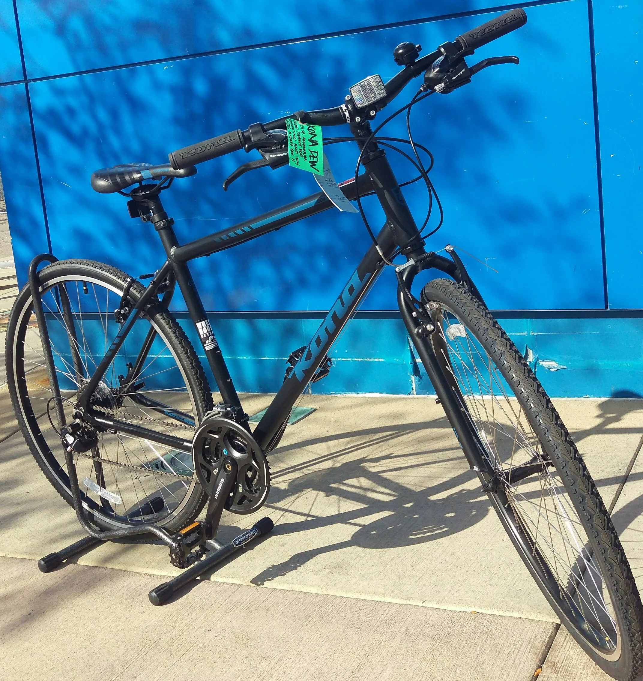 2016 Kona Dew 52cm Matte Black - $449 (Reg. $499) - 24sp. aluminum frame. Perfect for commuting and joy riding. A staff favorite!