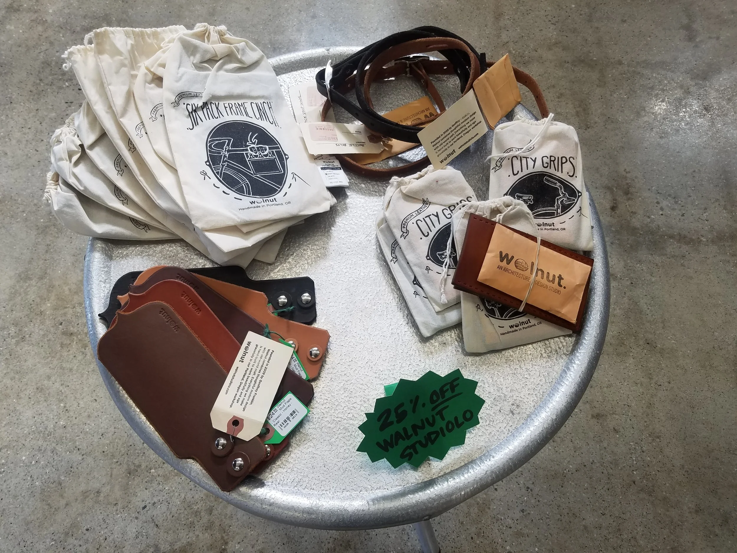 Walnut Studiolo Leather Goods
