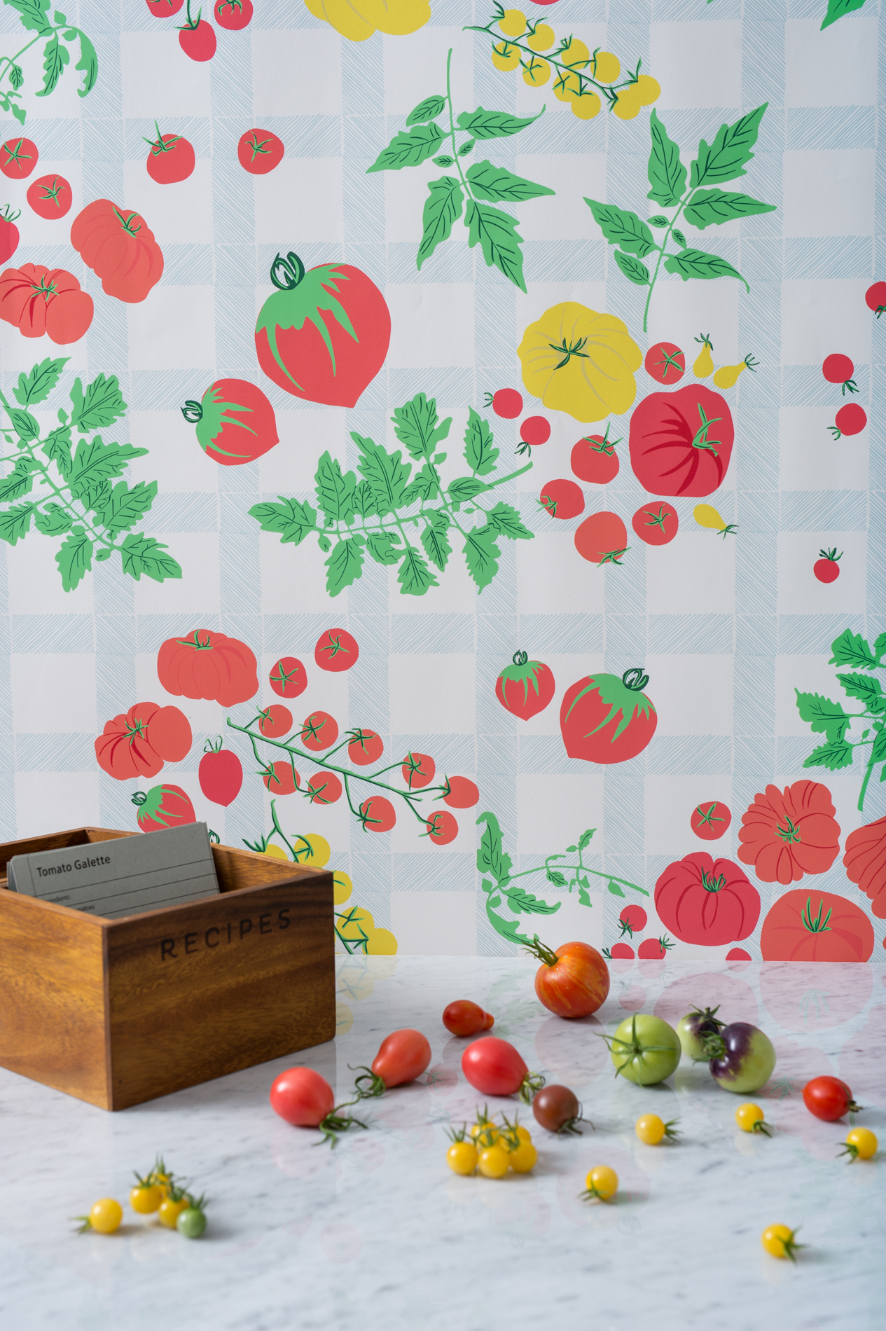 Kate Golding Heirloom Tomato Harvest wallpaper // Modern wallcoverings and interior decor.