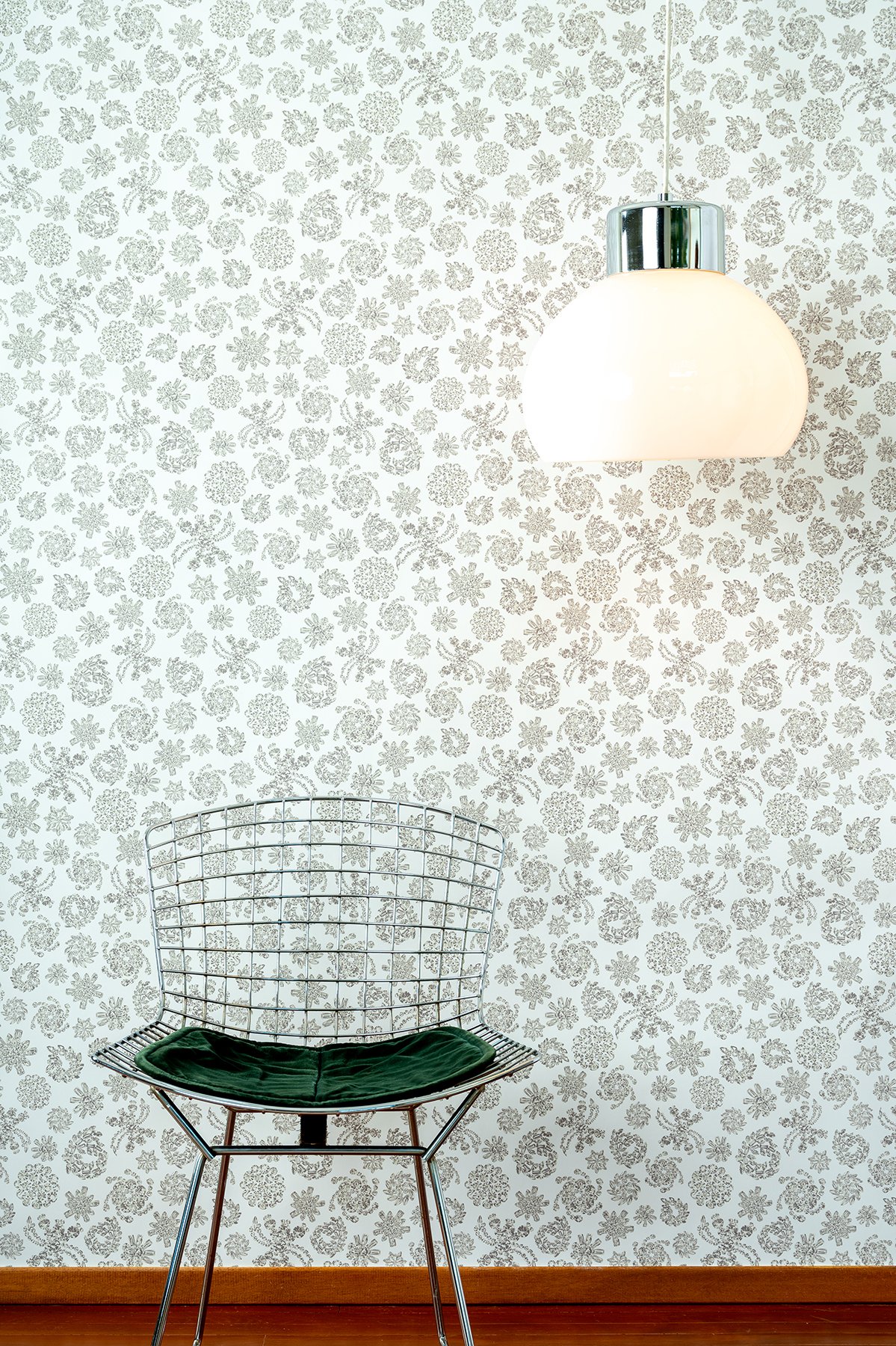 Kate Golding Crystals White wallpaper // Modern wallcoverings and interior decor.