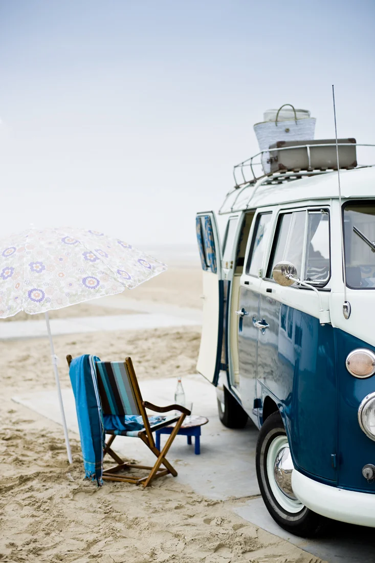 coast1©jeroenvanderspek:vtw styling Cleo scheulderman serie of 5 (1).jpg