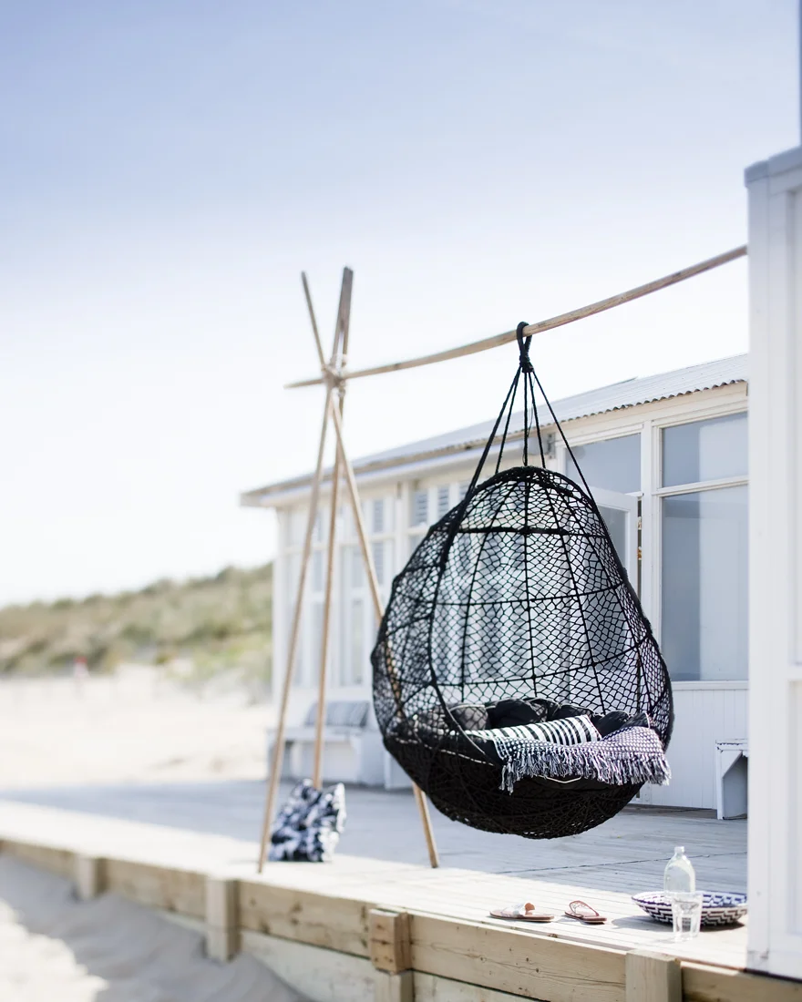 Beach life©jeroenvanderspek:vtw styling Cleo scheulderman serie of 3.jpg