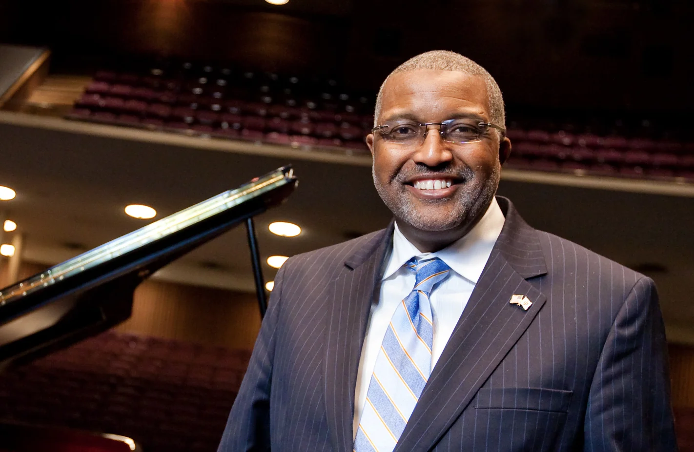 Dr. Marvin Curtis