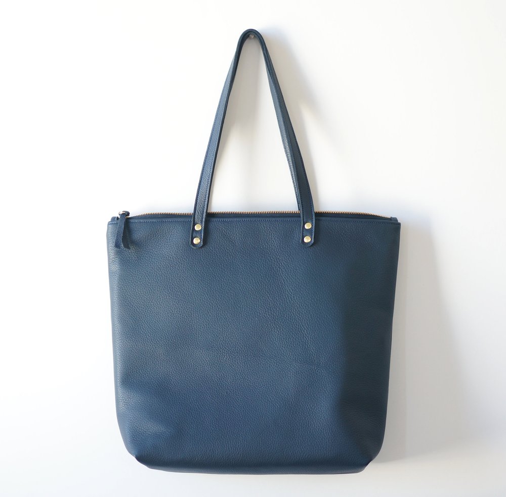 Umbrella Collective Leather Bags, Leather Goods, Handmade in  Hawaii-Leather Zip Tote Umbrella Collective